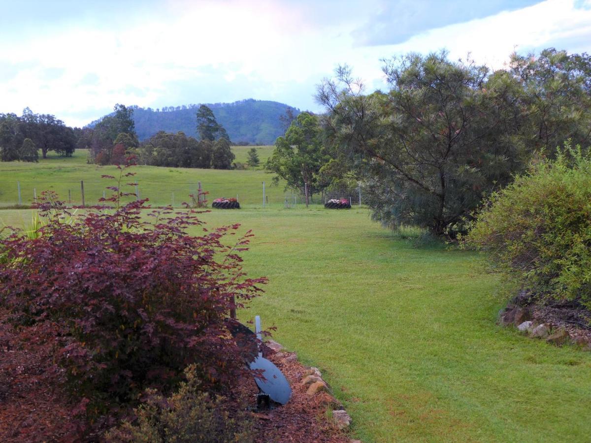 Rural Ambience With Netflix Apartment Mount George ภายนอก รูปภาพ